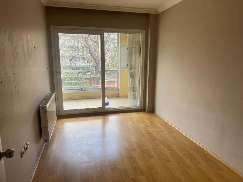 Karşıyaka Demirköprü'de Satılık 2+1 Kapalı Mutfak Daire — fotoğraf 11