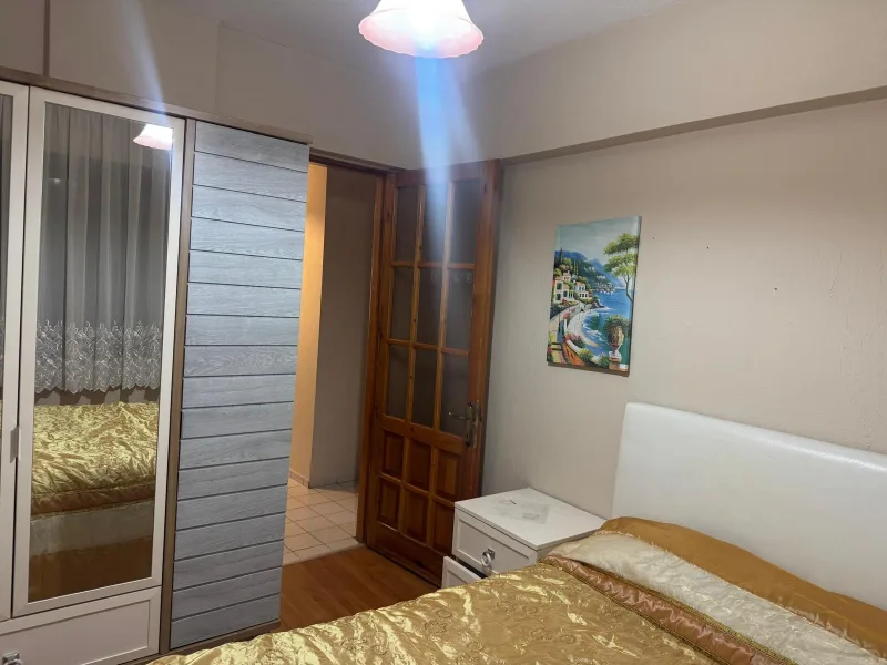 Çiğli Kaymakamlık Yakını Eşyalı 2+1 Klasik Kiralık Daire — fotoğraf 6