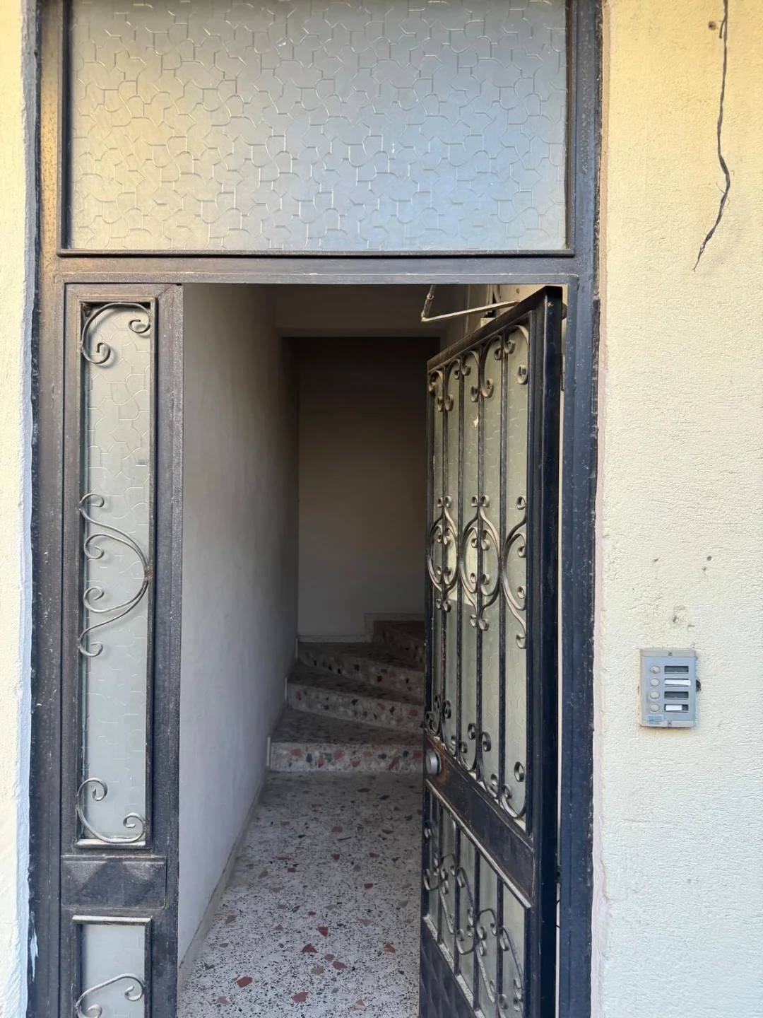 Çiğli Kaymakamlık Yakını Eşyalı 2+1 Klasik Kiralık Daire — fotoğraf 14