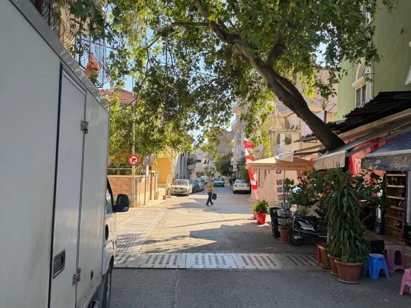 Çiğli Kaymakamlık Yakını Eşyalı 2+1 Klasik Kiralık Daire — fotoğraf 16