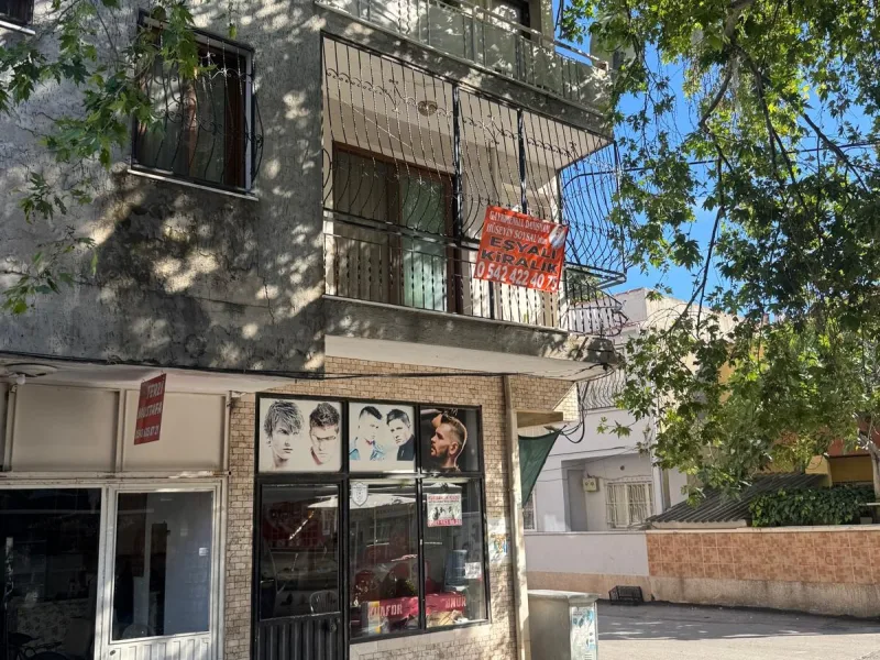 Çiğli Kaymakamlık Yakını Eşyalı 2+1 Klasik Kiralık Daire — fotoğraf 18