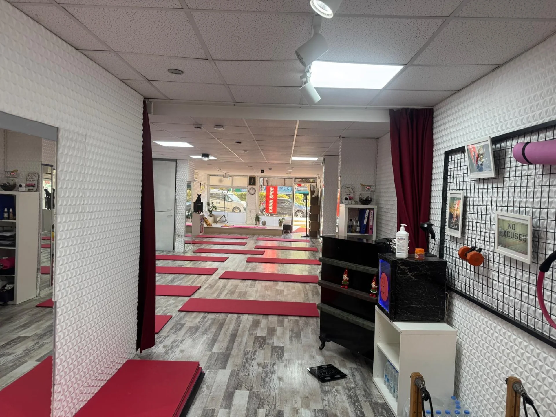 Girne Caddesi Yakını Satılık 110 m² Dükkan — fotoğraf 10