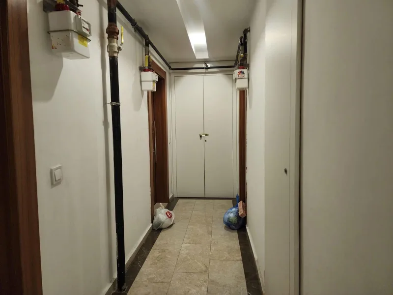 Bayraklı Mansuroğlu'nda Satılık 2+1 Kapalı Mutfak Daire — fotoğraf 18